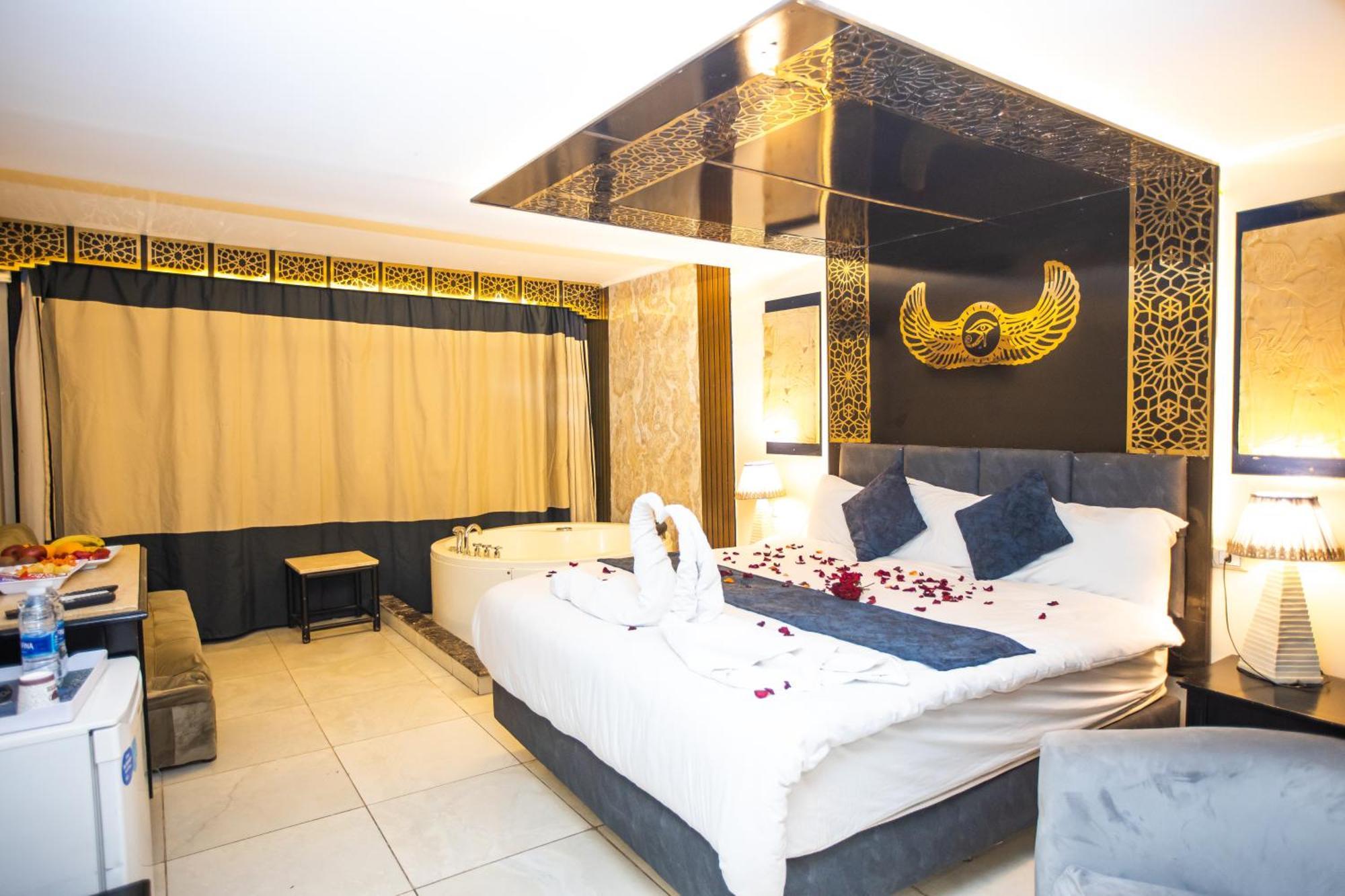 Comfort Giza Top Hotel Cairo Exterior photo