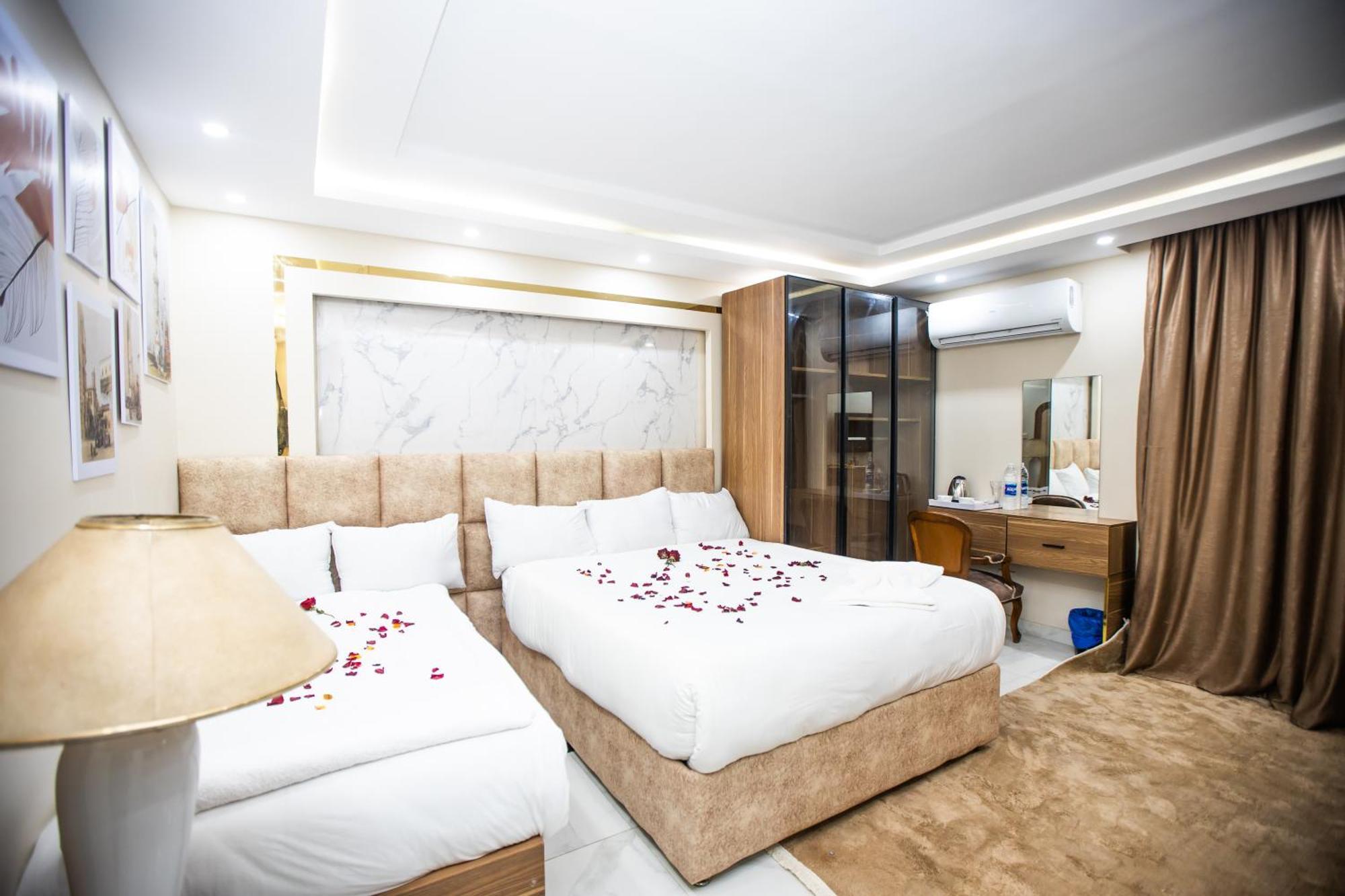 Comfort Giza Top Hotel Cairo Exterior photo