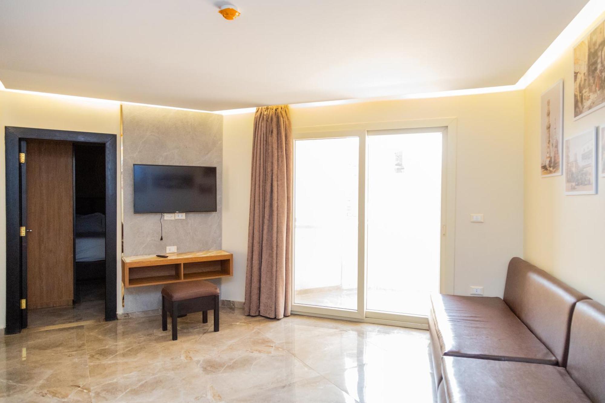 Comfort Giza Top Hotel Cairo Exterior photo